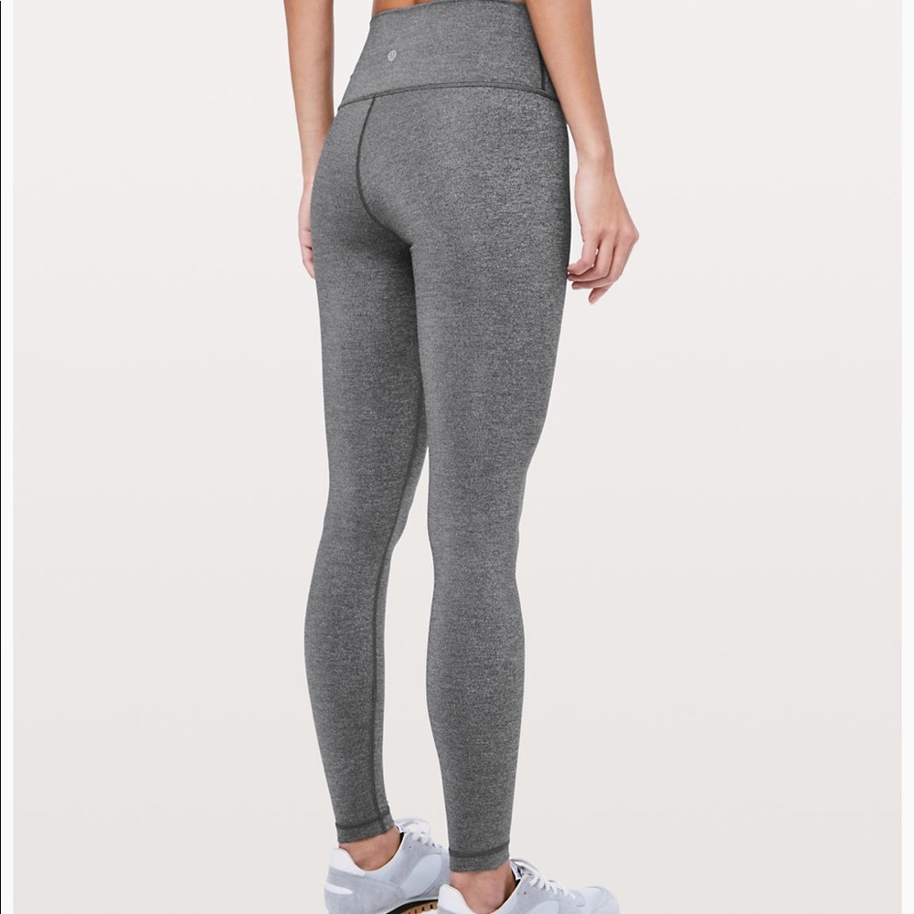 Lululemon Wunder Under Luxtreme HR 28” size 4